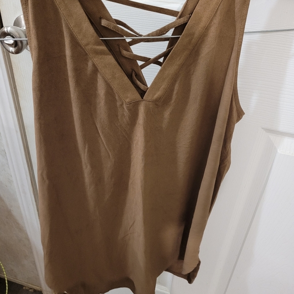 Leather top - Picture 3 of 4